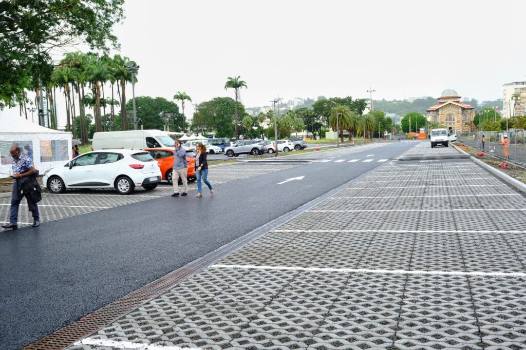 Parking de la Savane : transparence hydraulique et fraîcheur à Fort-de-France