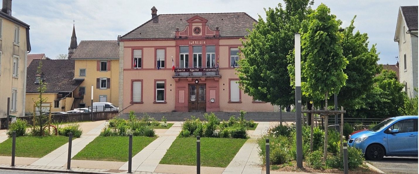 La place du 8 Mai à Seloncourt, offrir un espace de fraîcheur aux abords de la mairie